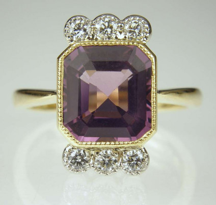 Purple Spinel & Diamond Ring - 2.94ct purple square cut spinel set with 0.44ct of diamonds in 18ct yellow gold & platinum